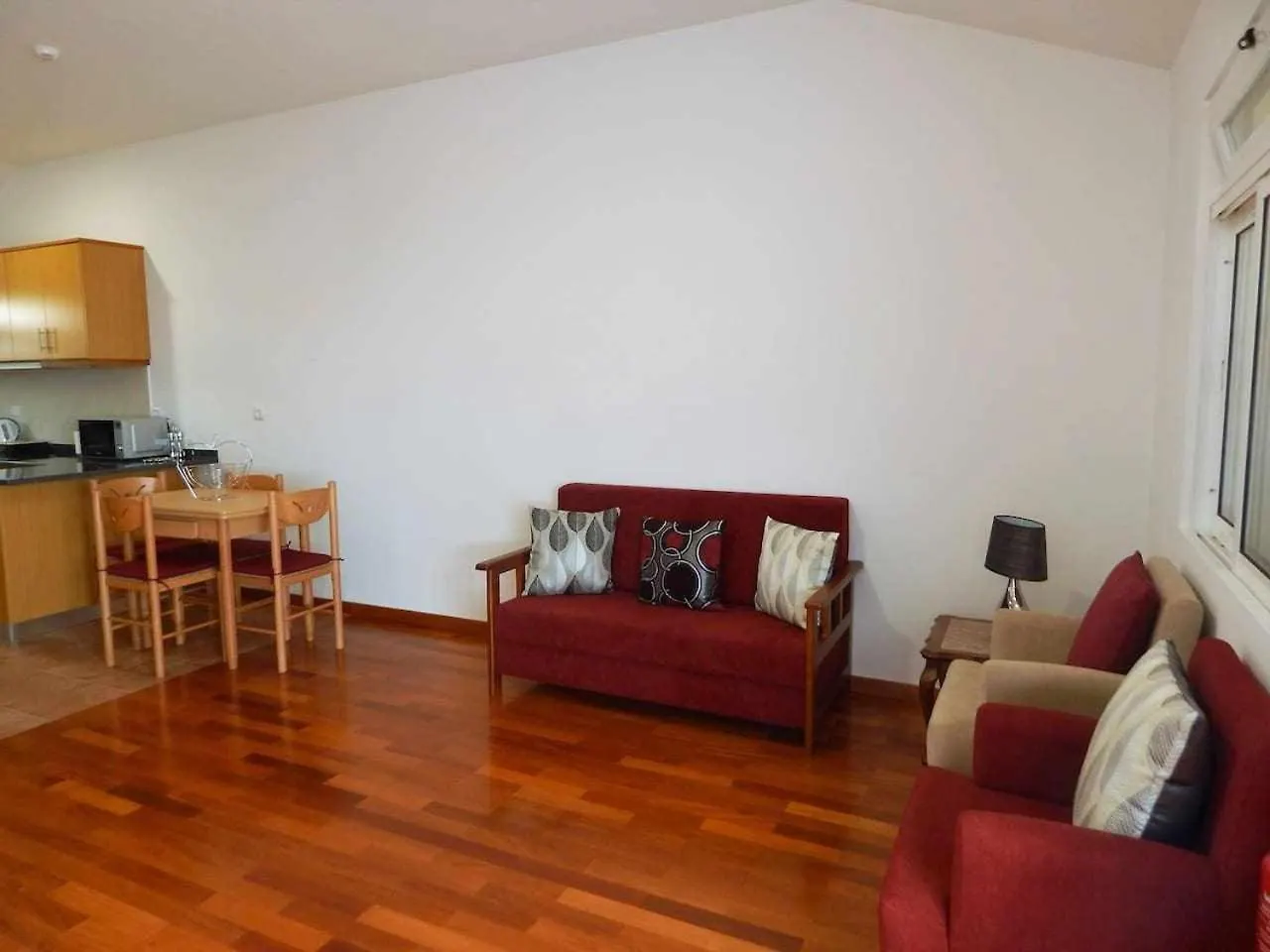 Villas Madalena Chalets Vista Mar Cwifi 산타 크루즈 0*,  포르투갈